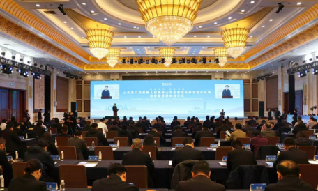 俊源石油总经理齐春晓参加化工产业链推介会